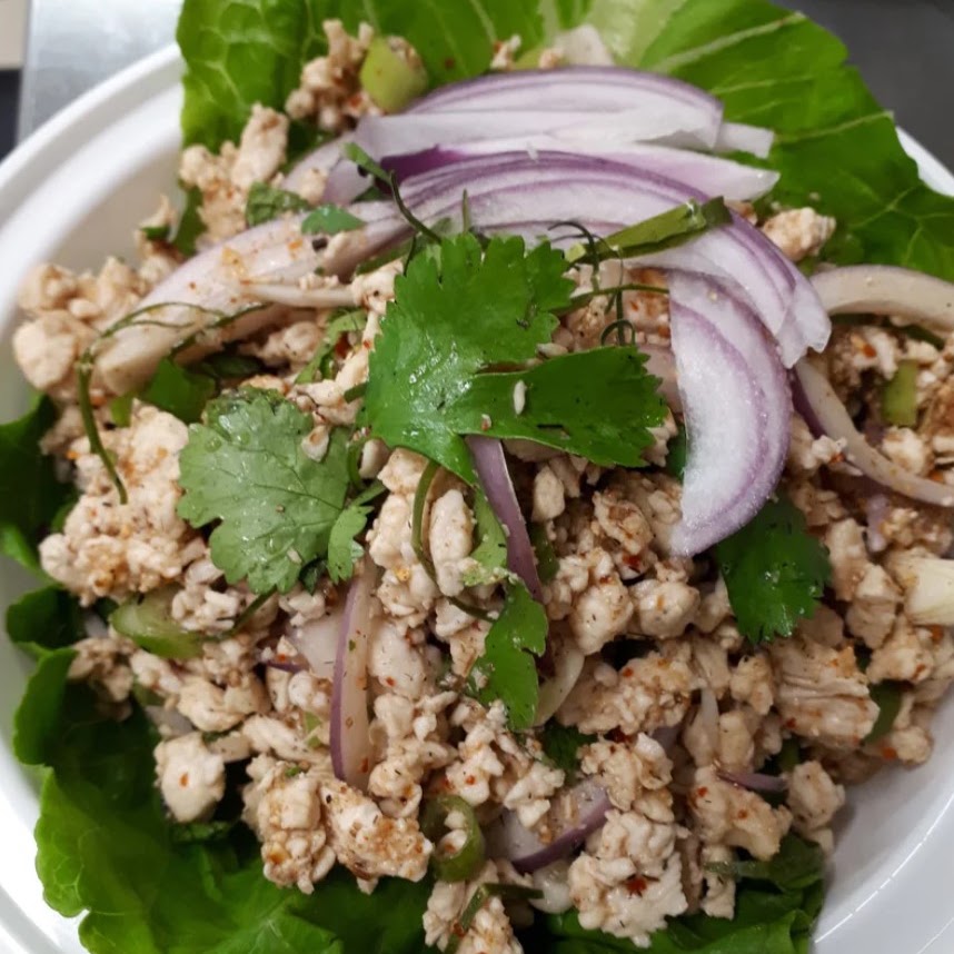 Thai Chicken Salad (ลาบไก่)