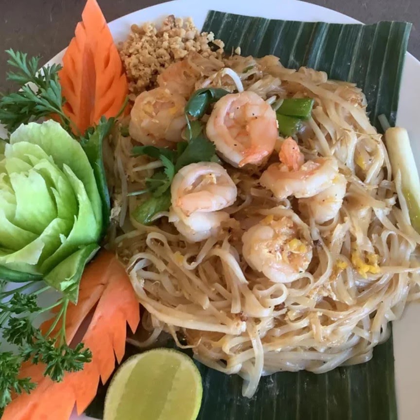 Pad Thai (ผัดไทย)